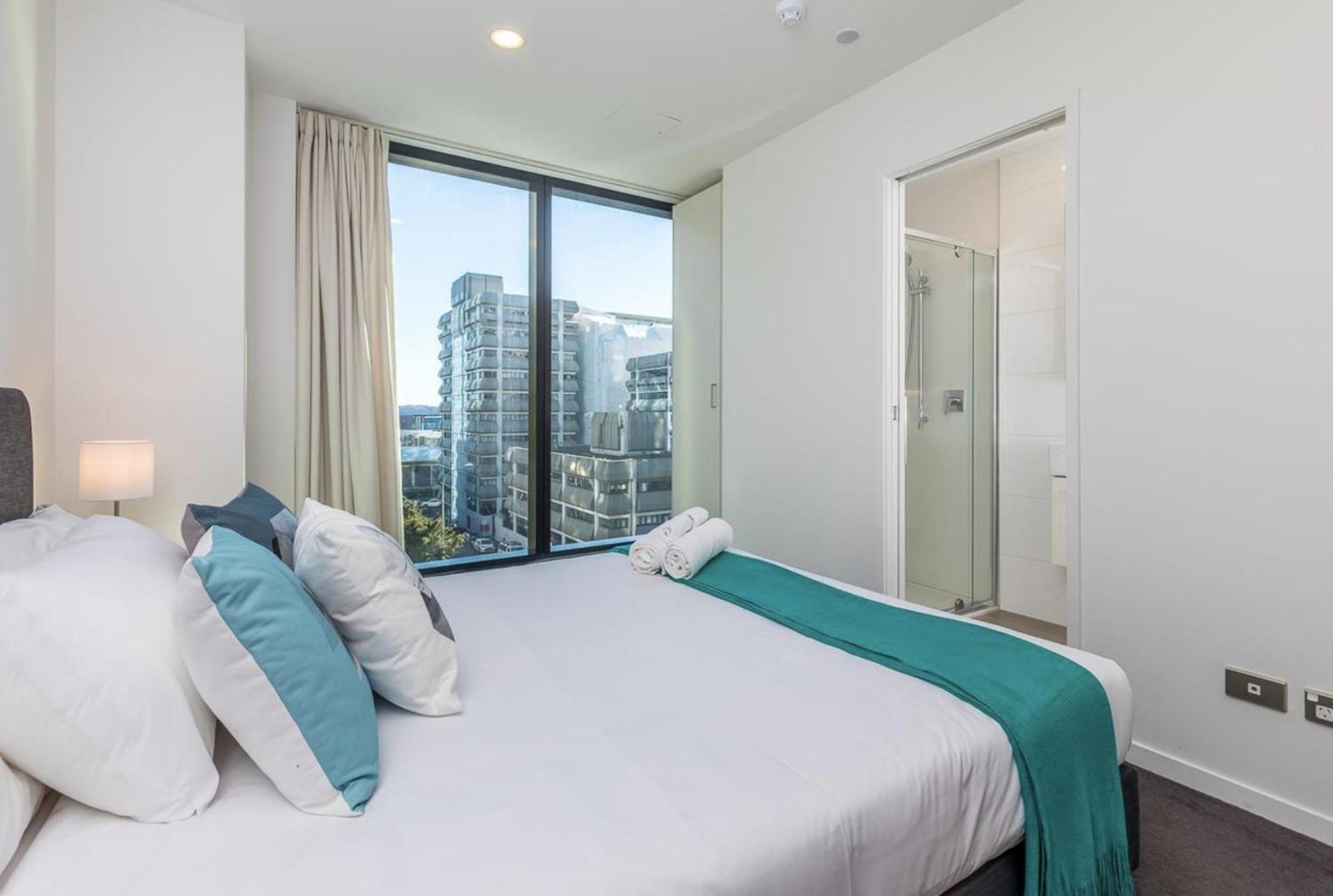Апартаменты Magnificent Skytower, Sea, Habour View In Cbd Окленд Экстерьер фото