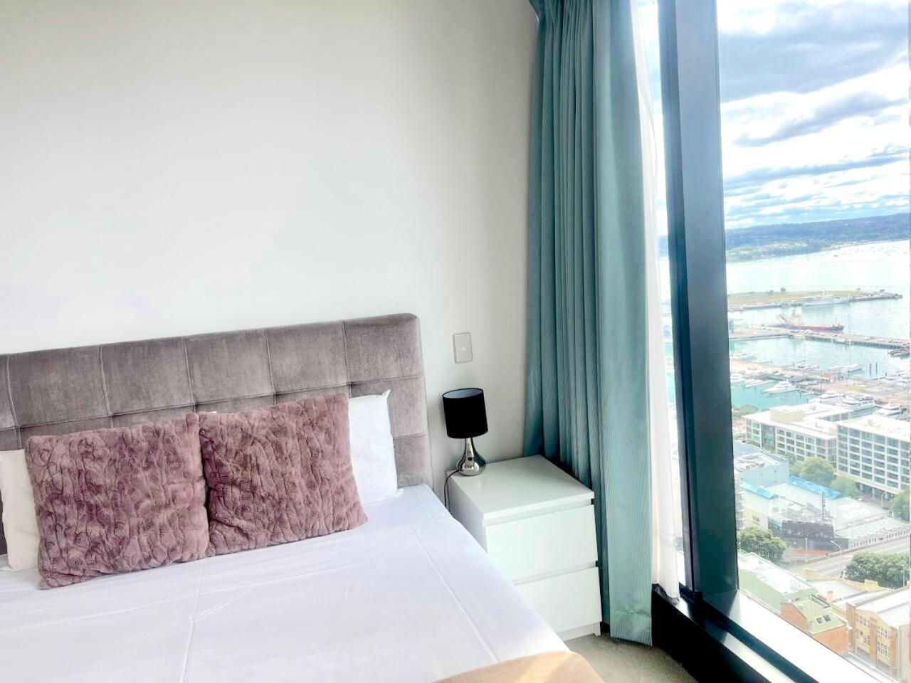 Апартаменты Magnificent Skytower, Sea, Habour View In Cbd Окленд Экстерьер фото